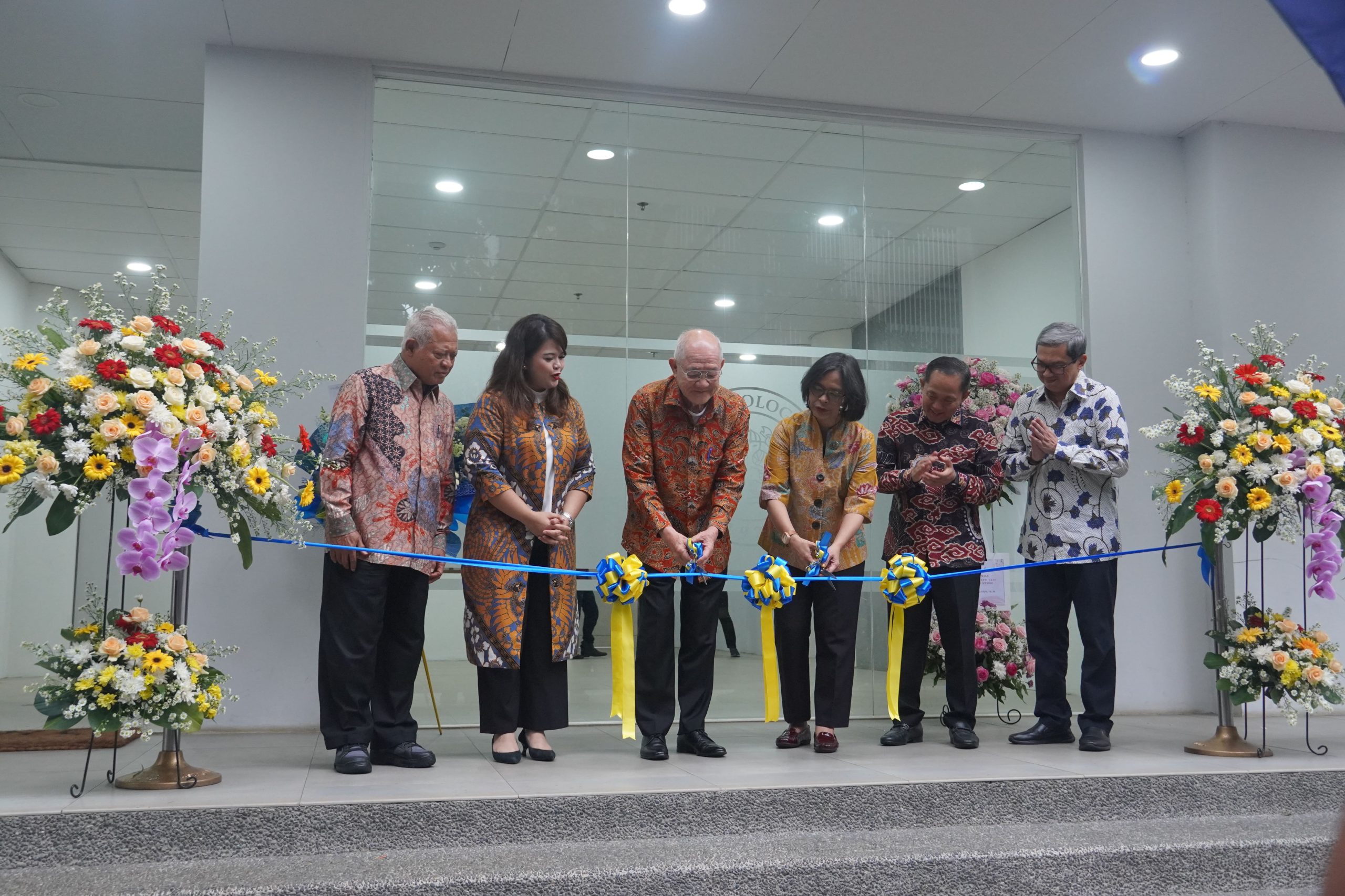 Peresmian Gedung Labtek XVII: Dedikasi Dato’ Dr. Low Tuck Kwong untuk Pendidikan di ITB